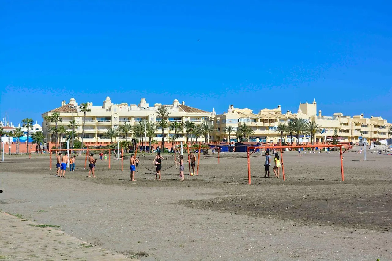 Aloha Playa Benalmadena Canovas 0*,  İspanya
