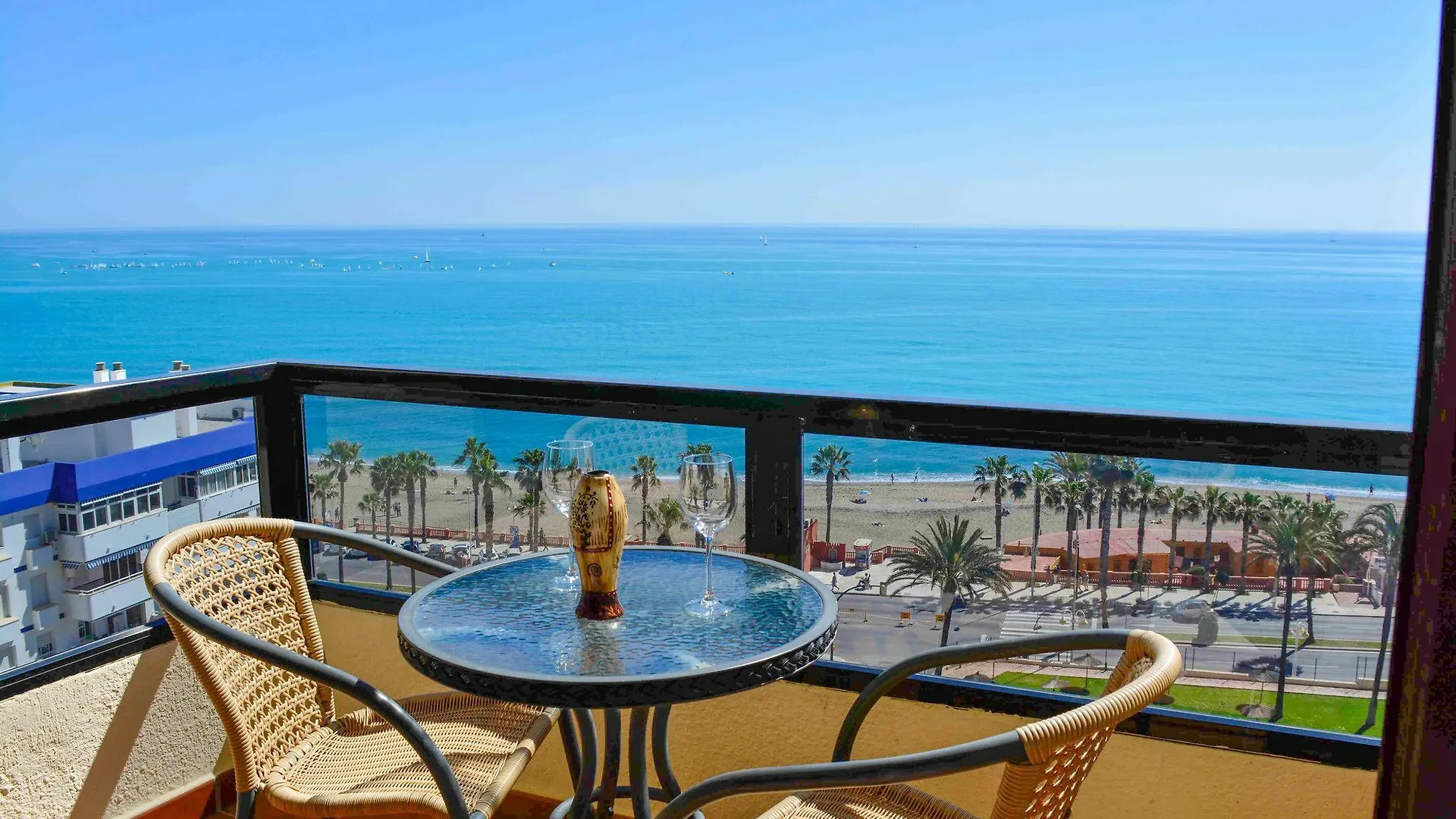 Aloha Playa Benalmadena Canovas